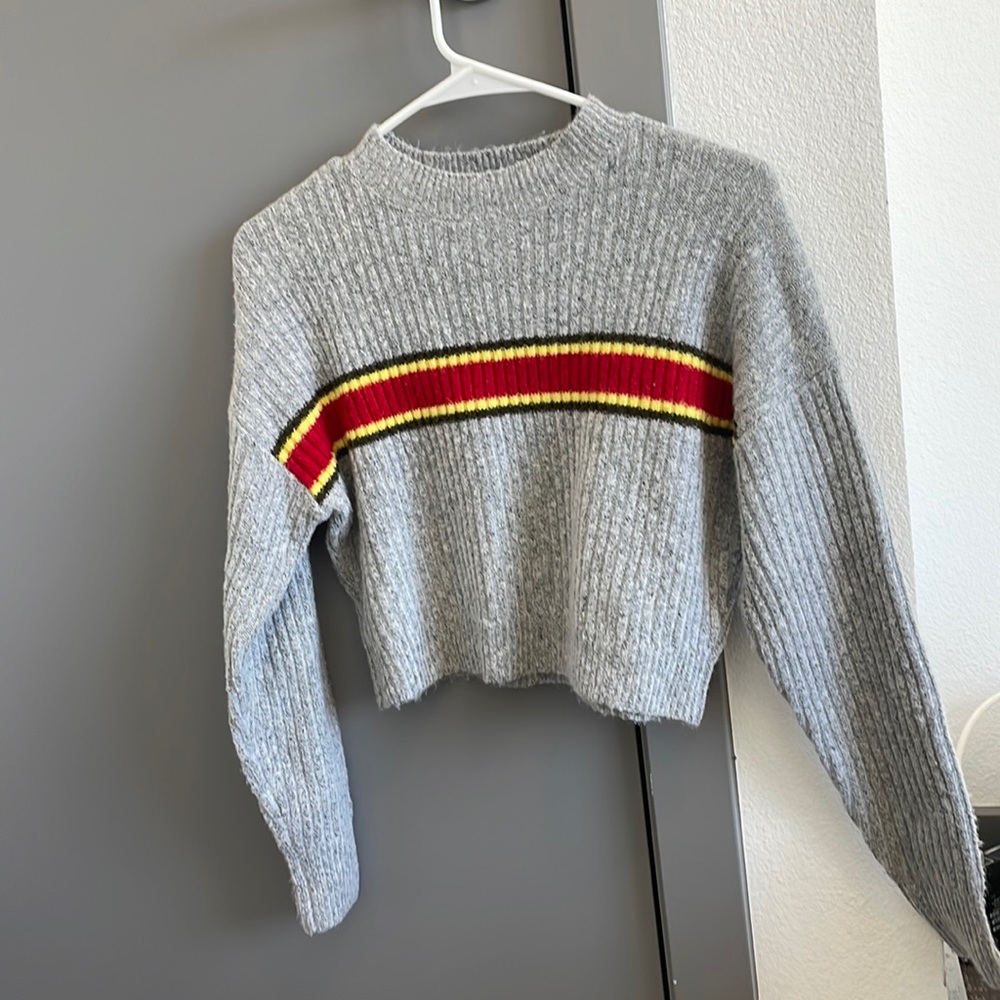 Forever 21 Cropped sweater, grey stripe